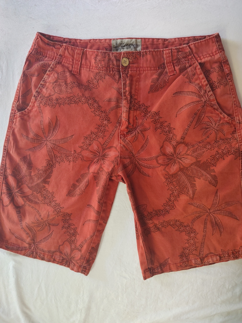 Plugg Mens Tropical Palm Tree Floral Shorts Red Size 33 Brick Red